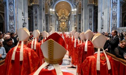 Arranca Cónclave para elegir al sucesor del Papa Francisco