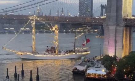 Autoridades de Estados Unidos esperan aprobación de México para subir al buque Cuauhtémoc para entrevistar a la tripulación