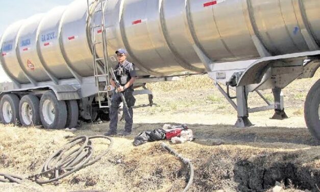 Pemex: deuda, huachicol y un reloj que ya suena