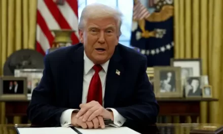 Anuncia Trump aranceles del 30% a productos exportados desde México México