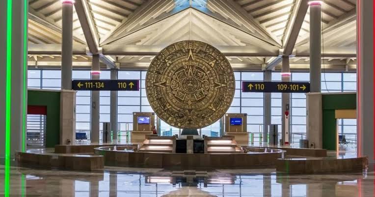 Carga sin pista: las turbulencias del AIFA llegan a Washington