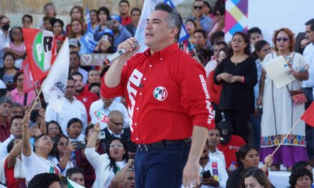 Luego de su pelea con Noroña, el líder del PRI ‘Alito’ Moreno marcha y responde a Sheinbaum