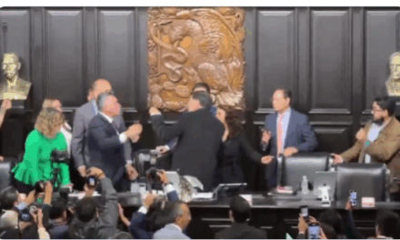 ‘Alito’ Moreno y Noroña llegan a golpes en clausura de la Sesión Permanente del Senado