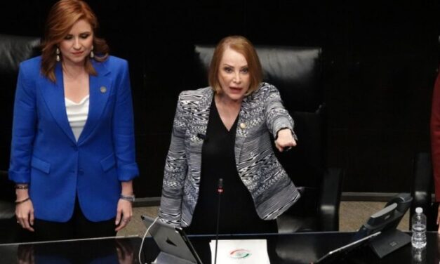 Laura Itzel Castillo Juárez rinde protesta como presidenta de la Mesa Directiva del Senado de la República