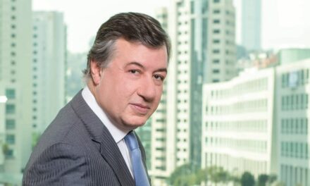 Compra Fernando Chico Pardo 25% de acciones de Banamex