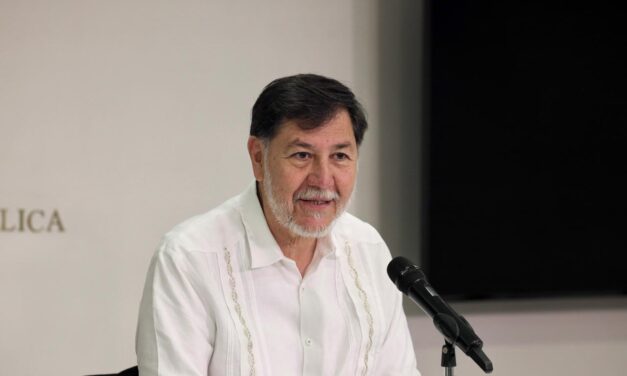 Fernández Noroña pide licencia como senador…para viajar a Palestina