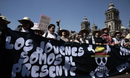Pueblo y gobierno: los invencibles que excluye a la generación Z