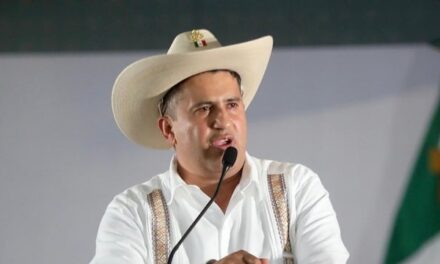 Detienen a escoltas de Carlos Manzo