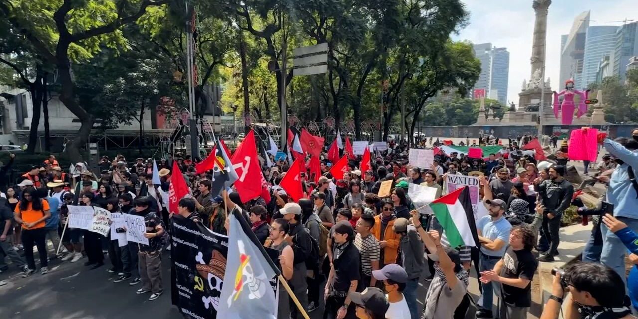 Asegura Sheinbaum que marcha de la Gen-Z es una estrategia pagada