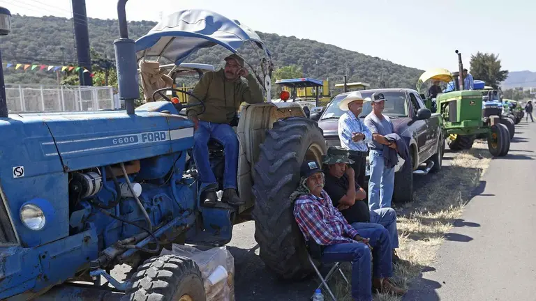 Alista Segob reunión con productores del campo