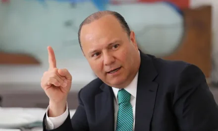 Dictan prisión preventiva a César Duarte, exgobernador de Chihuahua, por lavado de dinero