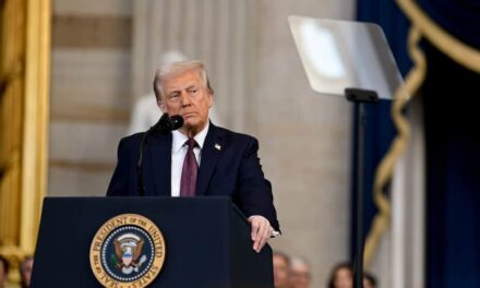 Sí habrá reunión entre Sheinbaum y Trump; hablarán de migración y comercio