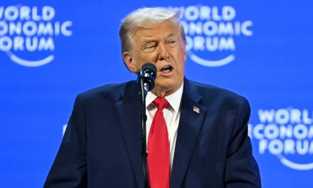 Desde Davos Trump reafirma su plan de “adquirir” Groenlandia