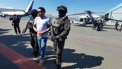 Dictan prisión preventiva al “Bótox”, líder de “Los Blancos de Troya”