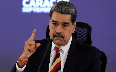 Denuncia Maduro ataque armado en cuatro estados y llama a la lucha armada