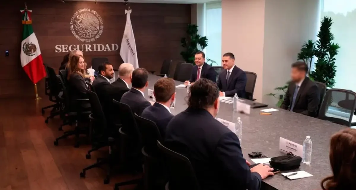 Acuerdan FGR y SSPC fortalecer colaboración con FBI