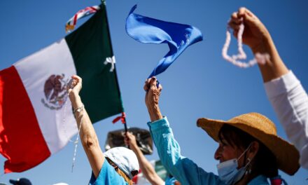 PODER JUDICIAL VIOLA SOBERANÍA DE LOS ESTADOS Y DIVISIÓN DE PODERES AL ORDENAR DESPENALIZAR EL ABORTO 