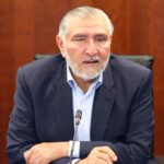 Deja Adán Augusto coordinación de senadores de Morena