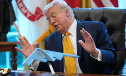 Trump, aislado y sin rumbo en su guerra contra Irán