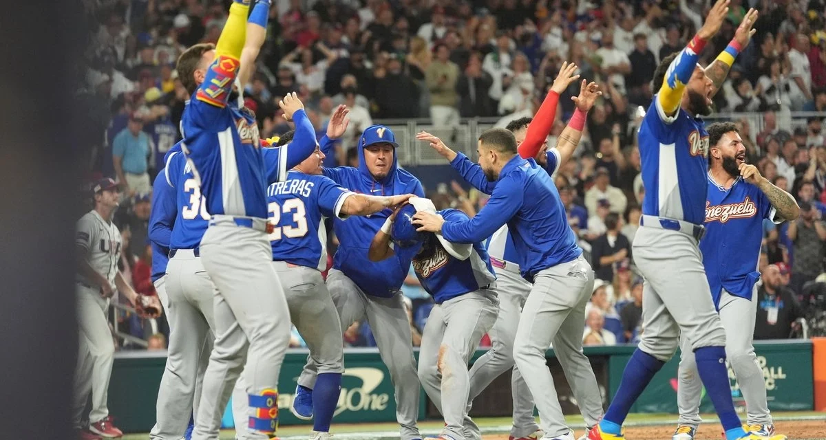 Venezuela hace historia: derrota a Estados Unidos y se lleva el Clásico Mundial por primera vez