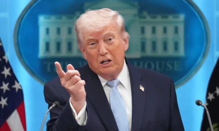 Eleva Trump amenaza contra Irán: “todo el país podría ser arrasado en una sola noche”