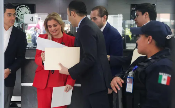 Gobernadora de Chihuahua declarará en FGR de CDMX por caso CIA