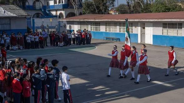 SEP anuncia que adelanta conclusión de ciclo escolar…por el Mundial