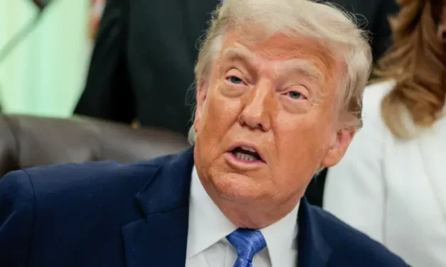 Anuncia Trump acuerdo de paz con Irán