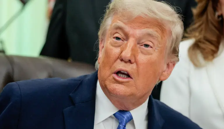Anuncia Trump acuerdo de paz con Irán