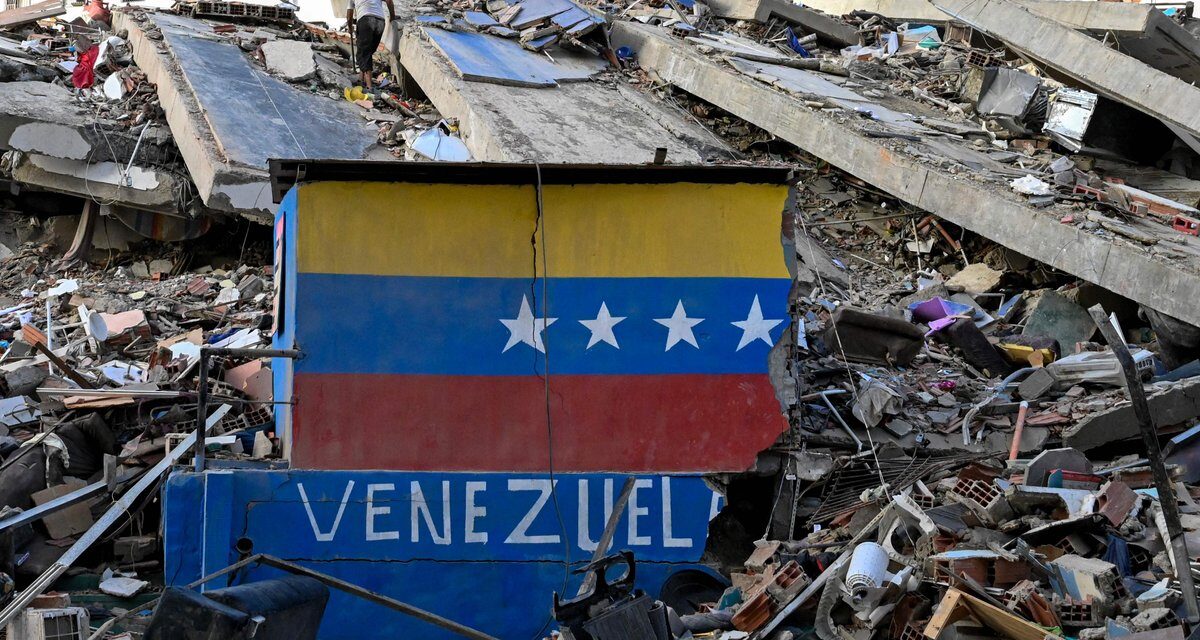 Suman mil 430 muertos, 3 mil 238 heridos y más de 3 mil personas sin hogar, tras terremotos en Venezuela