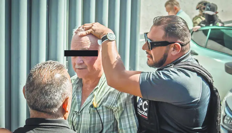 Godoy asegura que la FGR desarticuló la mayor red de contrabando ilegal de combustibles en México
