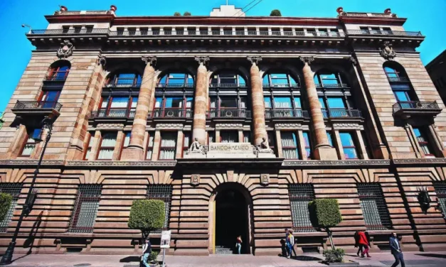 Eleva Banxico crecimiento de 1.1 a 1.5 para México en 2026