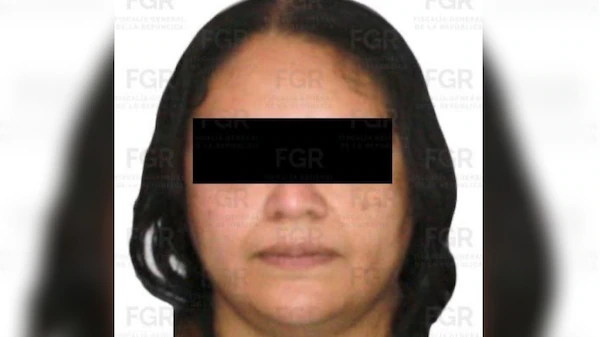 Detienen a Guadalupe “N”, por su presunta relación con la red de contrabando de hidrocarburos