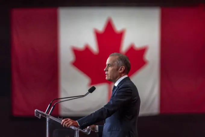 Reavivan guerra arancelaria Canadá y Estados Unidos