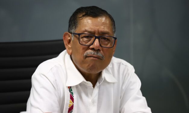 El general Mérida sale, Andy queda en la mira
