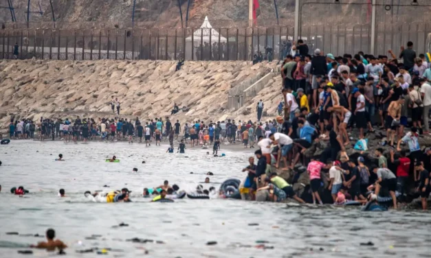 Recuperan 57 cuerpos en las costas de Ceuta en la crisis migratoria más cruda que afronta España en los últimos años