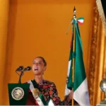 21 arengas y los vivas por la soberanía en el Grito de Independencia de la presidenta de México