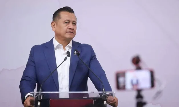 Carlos Torres Piña será coordinador de la Transformación en Michoacán