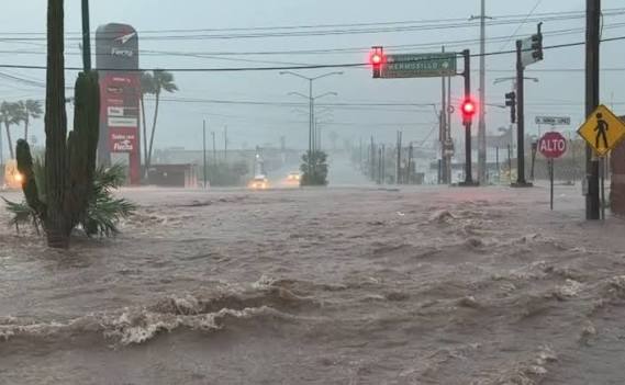 Huracán Polo impacta Guaymas y deja bajo el agua sectores clave de la ciudad