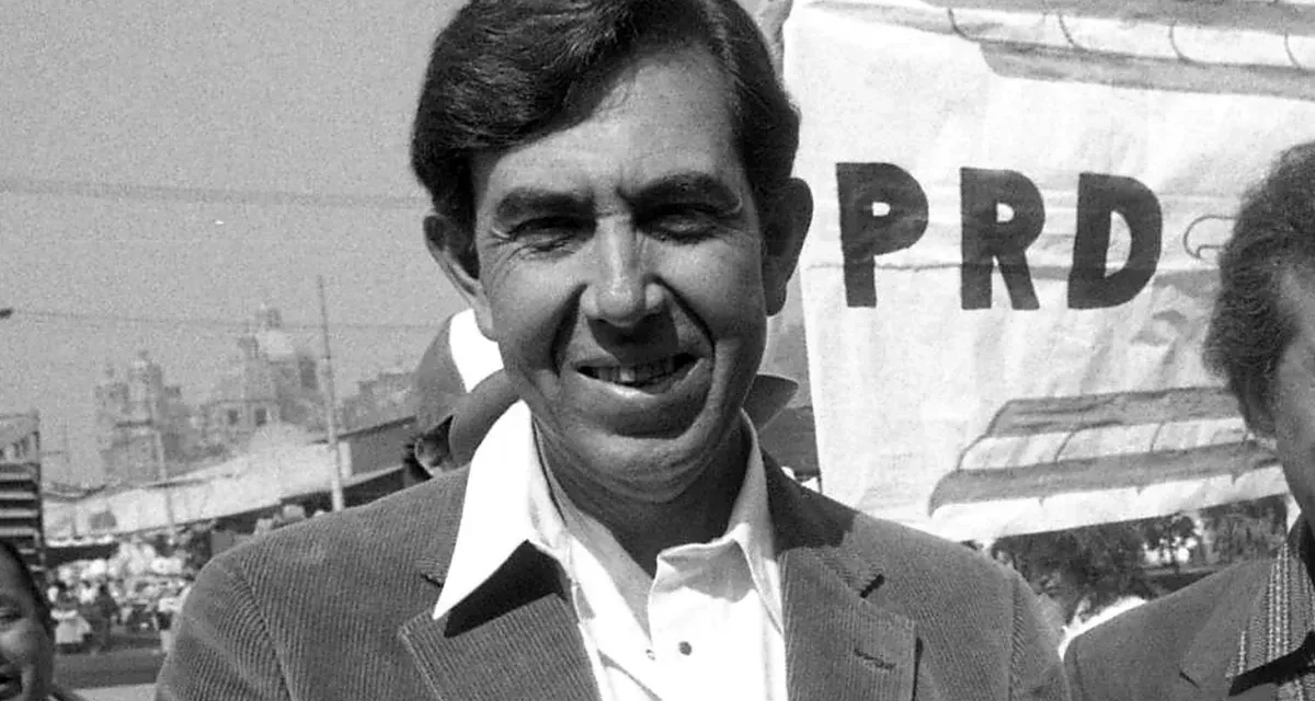 Alistan homenaje de cuerpo presente a Cuauhtémoc Cárdenas en Bellas Artes